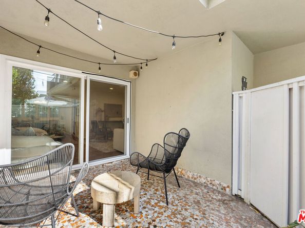 4353 Colfax Avenue 27, Studio City CA 91604