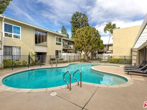 4353 Colfax Avenue 27, Studio City CA 91604