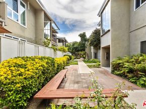 4353 Colfax Avenue 27, Studio City CA 91604