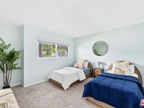 4353 Colfax Avenue 27, Studio City CA 91604