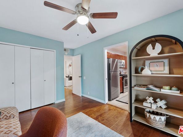 4353 Colfax Avenue 27, Studio City CA 91604