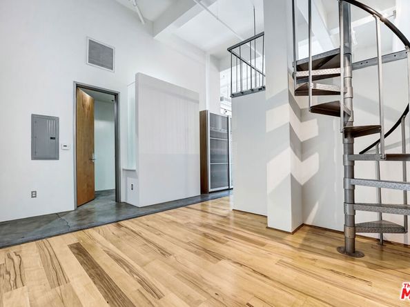 1850 Industrial Street 610, Los Angeles CA 90021