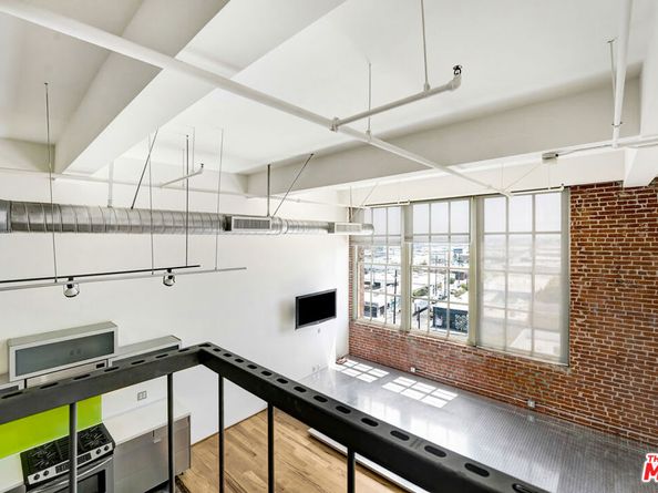 1850 Industrial Street 610, Los Angeles CA 90021