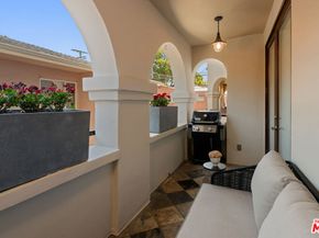 10364 Almayo Avenue 205, Los Angeles CA 90064