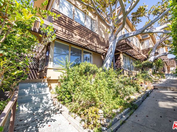 2354 S Beverly Glen Boulevard, Los Angeles CA 90064