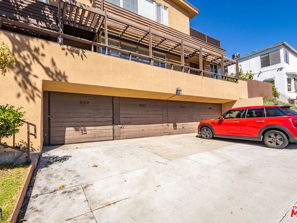 2354 S Beverly Glen Boulevard, Los Angeles CA 90064