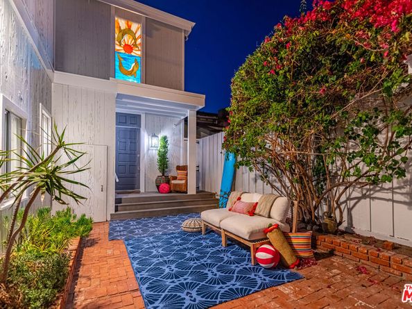 21540 Pacific Coast Highway, Malibu CA 90265