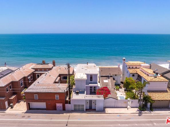 21540 Pacific Coast Highway, Malibu CA 90265