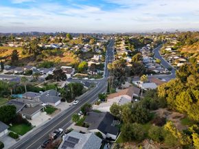6737 Lipmann St, San Diego CA 92122