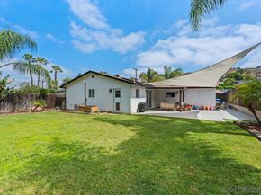 9126 Heatherdale St, Santee CA 92071