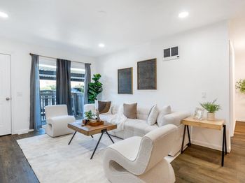 1555 Broadway