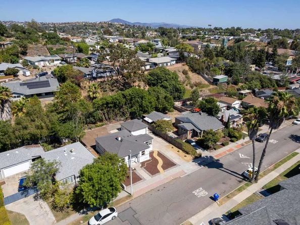 4361 Alamo Dr, San Diego CA 92115