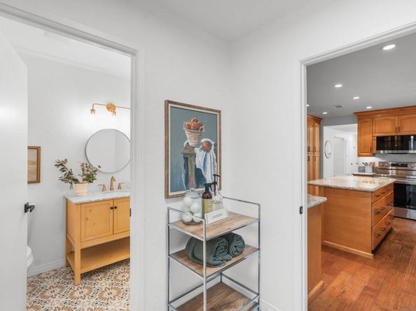 3226 Summit Drive, Escondido CA 92025