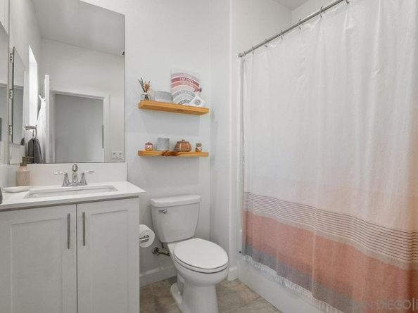 4373 Pacifica Way 9, Oceanside CA 92056