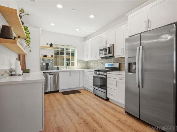 4373 Pacifica Way 9, Oceanside CA 92056