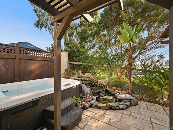 6283 Caminito Del Oeste, San Diego CA 92111