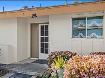 3660 N Vista Campana