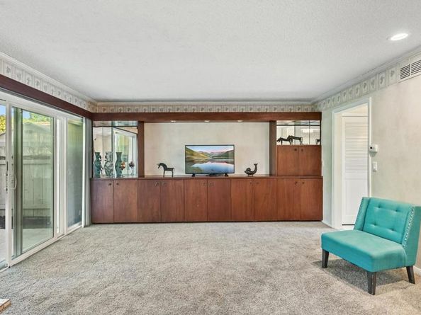 5931 Howell Drive 14, La Mesa CA 91942