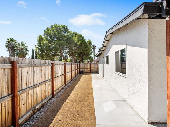 209 Dathe St, Spring Valley CA 91977