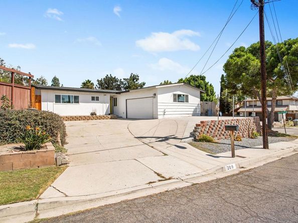 209 Dathe St, Spring Valley CA 91977