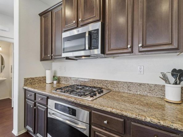 13517 Sydney Rae Pl, San Diego CA 92129