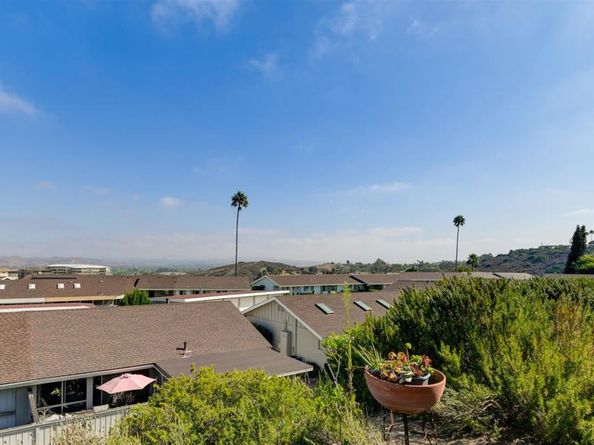 3660 Vista Campana N 37, Oceanside CA 92057