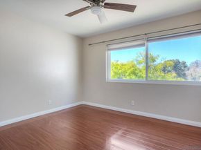 11820 Caminito Ronaldo 222, San Diego CA 92128