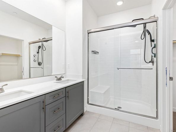 5471 Seacliff Pl 86, San Diego CA 92154