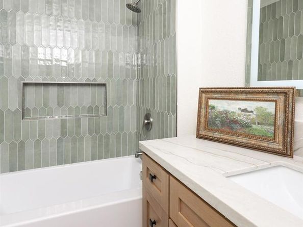 11323 Trebol St, San Diego CA 92126