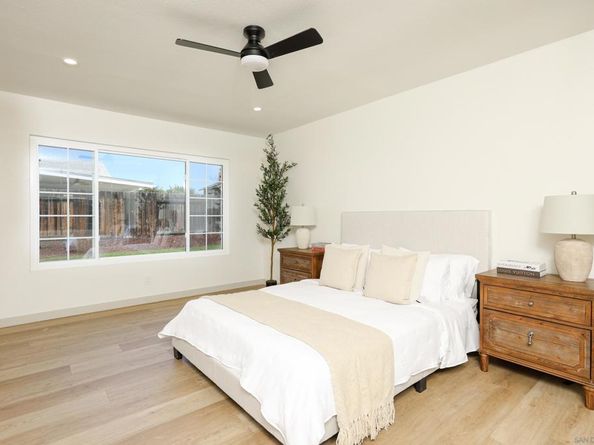 11323 Trebol St, San Diego CA 92126