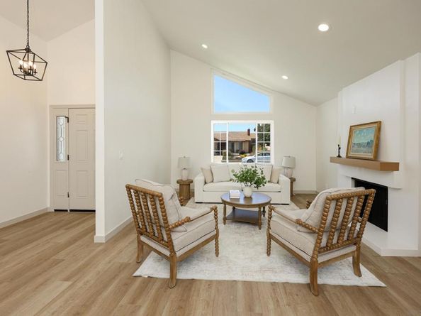 11323 Trebol St, San Diego CA 92126