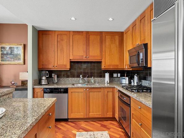 700 W Harbor 1205, San Diego CA 92101