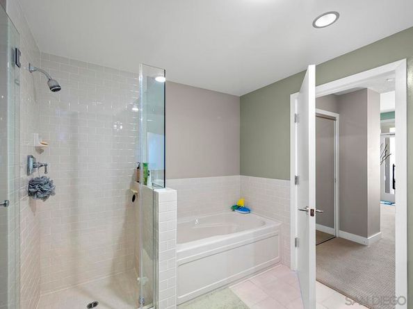 700 W Harbor 1205, San Diego CA 92101