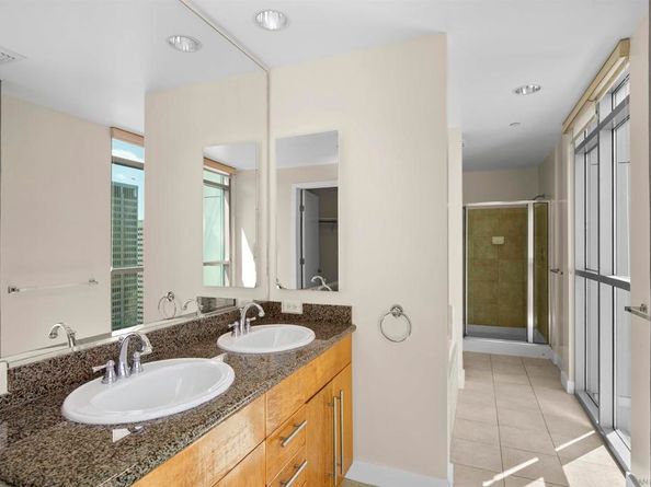 801 Ash 1701, San Diego CA 92101