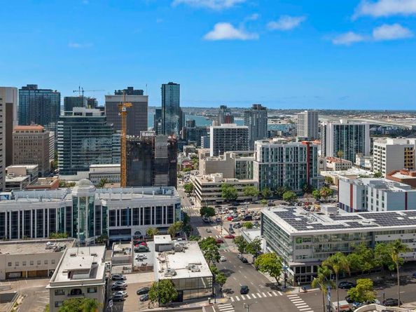 801 Ash 1701, San Diego CA 92101