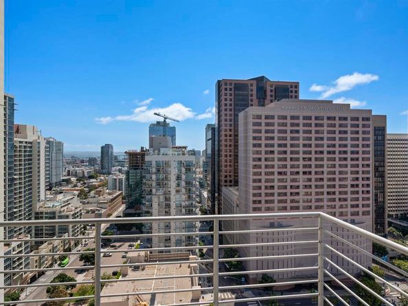 801 Ash 1701, San Diego CA 92101