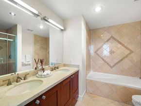 700 W E St 2802, San Diego CA 92101