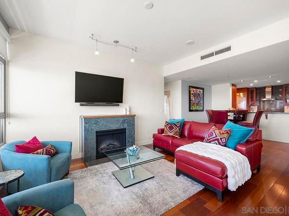 700 W E St 2802, San Diego CA 92101