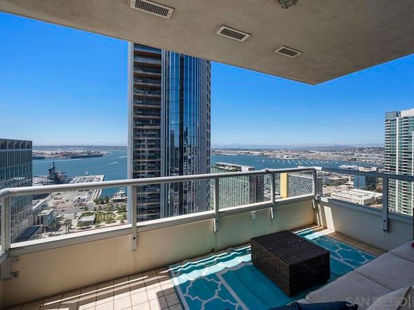 700 W E St 2802, San Diego CA 92101