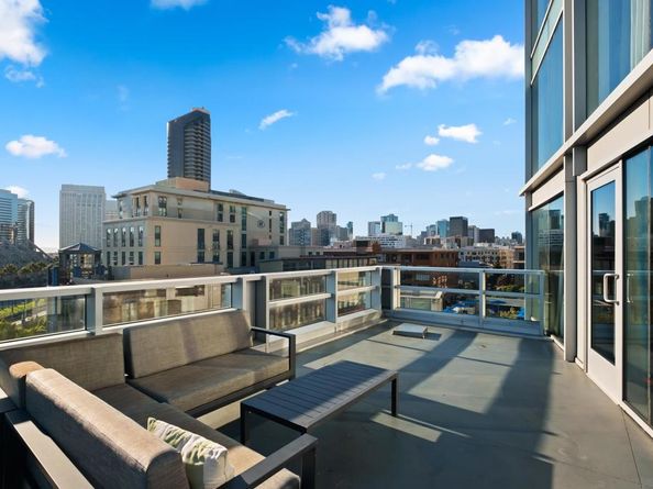 207 5th Ave 702, San Diego CA 92101