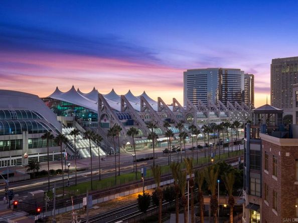 207 5th Ave 702, San Diego CA 92101