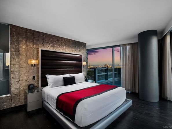 207 5th Ave 702, San Diego CA 92101