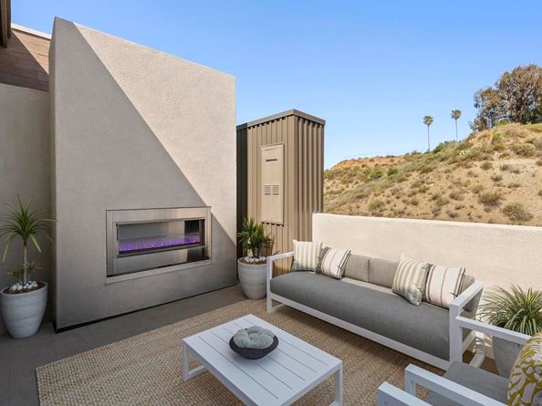 8353 Distinctive Dr, San Diego CA 92108