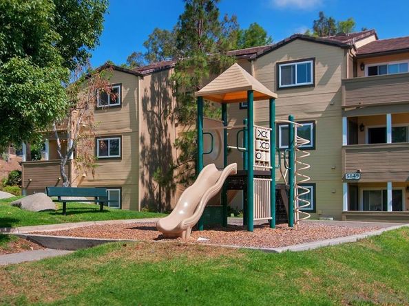 5037 Los Morros Way 71, Oceanside CA 92057