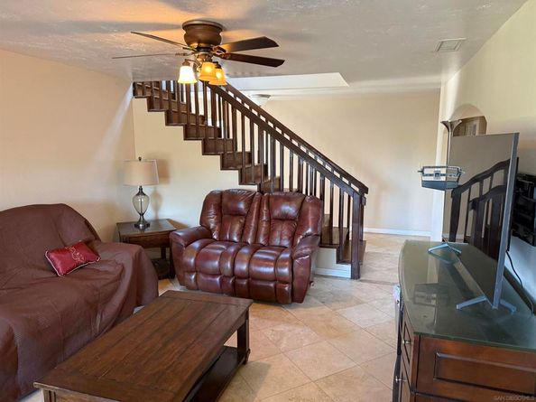 8874 Gowdy Avenue, San Diego CA 92123