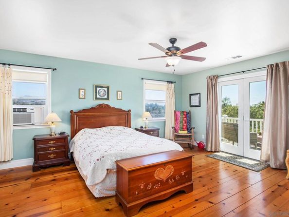 785 Mason Cir, Vista CA 92084