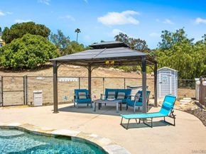 785 Mason Cir, Vista CA 92084