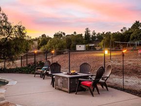 785 Mason Cir, Vista CA 92084