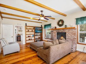 785 Mason Cir, Vista CA 92084