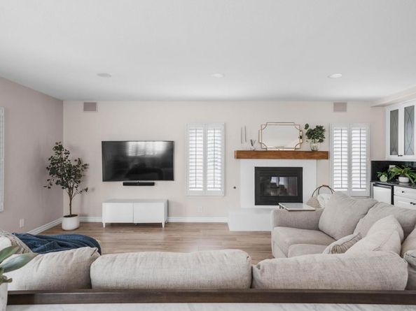 4640 Sunburst Rd, Carlsbad CA 92008